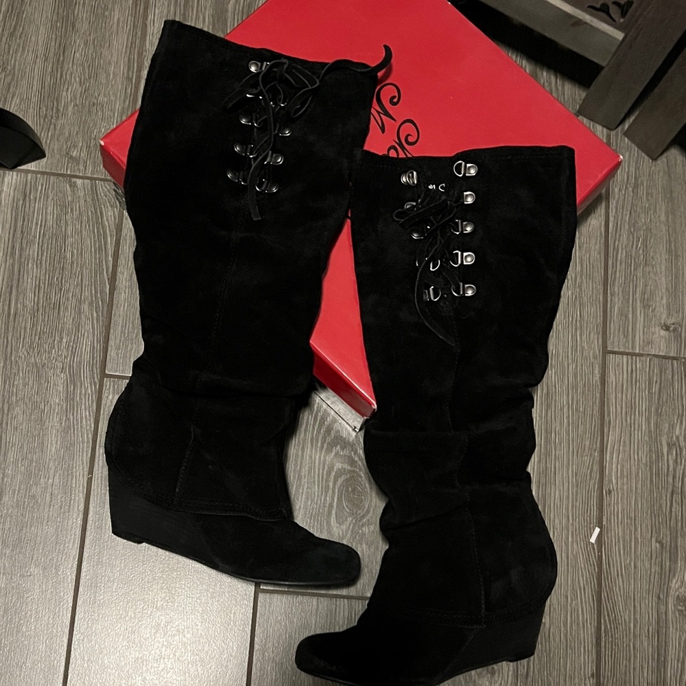 Naughty monkey Black Suede Knee-High Boots - Picture 1 of 4